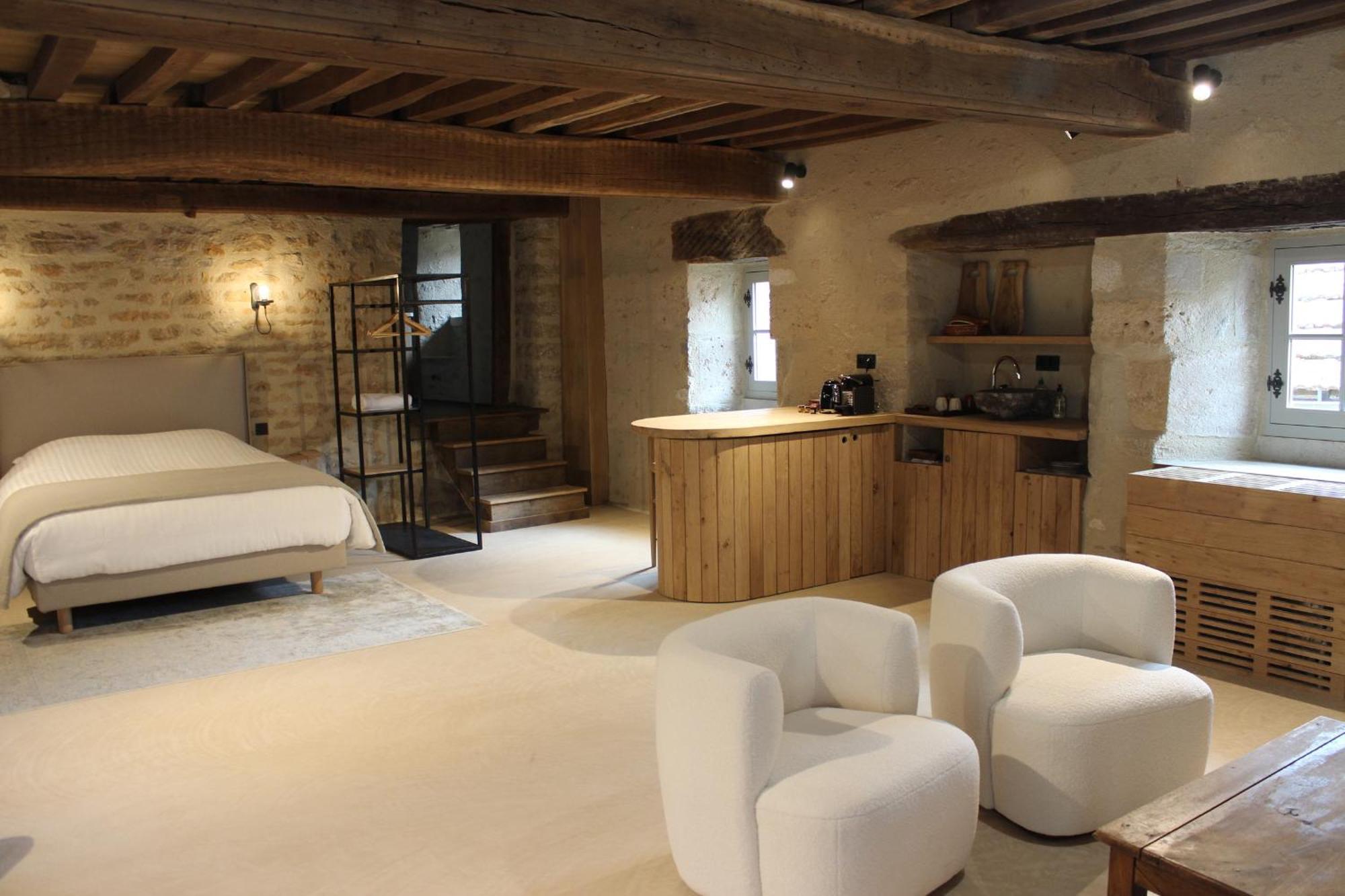 Chateauneuf Suites Extérieur photo