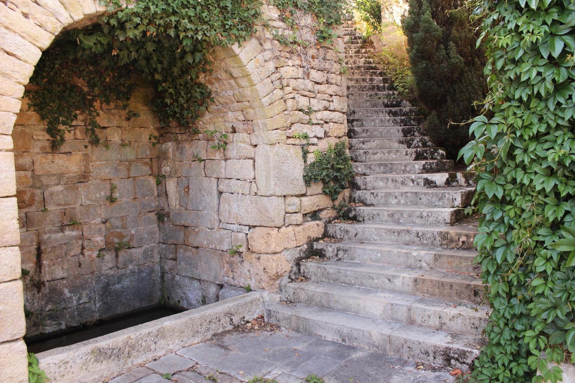 Chateauneuf Suites Extérieur photo